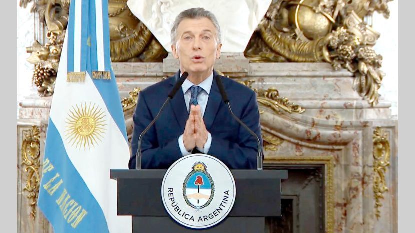 Más allá de las palabras: qué dijo Macri con el cuerpo y los gestos